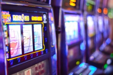 ceria77 Bingo lobby list showing ticket prices and player counts